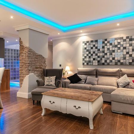 Weforyou 2 Bedrooms Penthouse At Malaga Center Zewnętrze zdjęcie