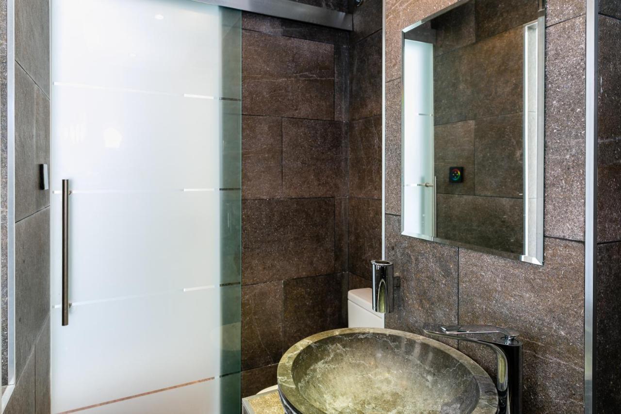 Weforyou 2 Bedrooms Penthouse At Malaga Center Zewnętrze zdjęcie